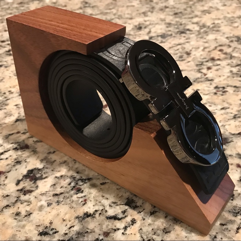 Belt Display Holder
